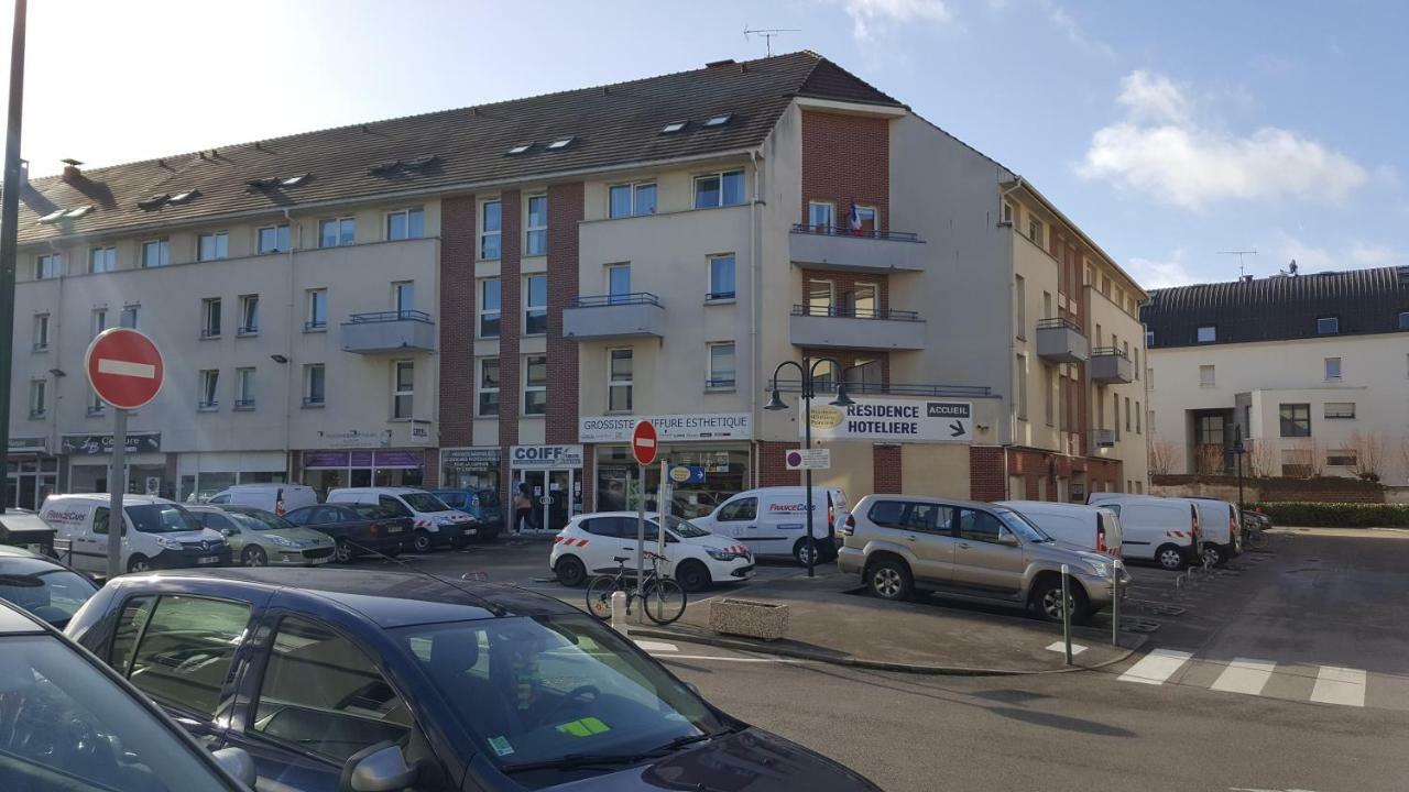 Residence Hoteliere Poincare Margny-les-Compiegne Bagian luar foto